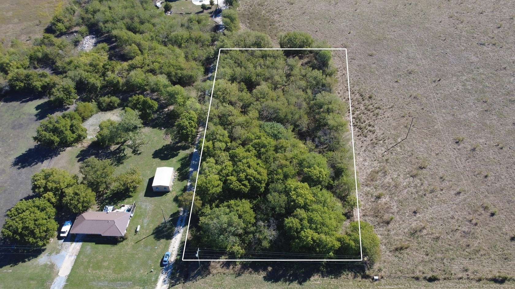 2 Acres of Residential Land for Sale in Greenville, Texas