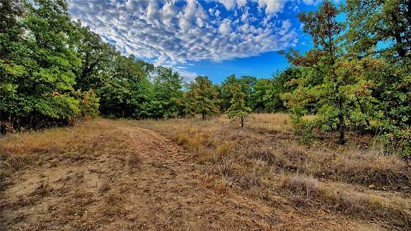 2.8 Acres of Residential Land for Sale in St. Jo, Texas
