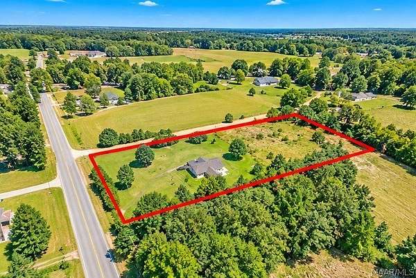 2.5 Acres of Residential Land for Sale in Brewton, Alabama