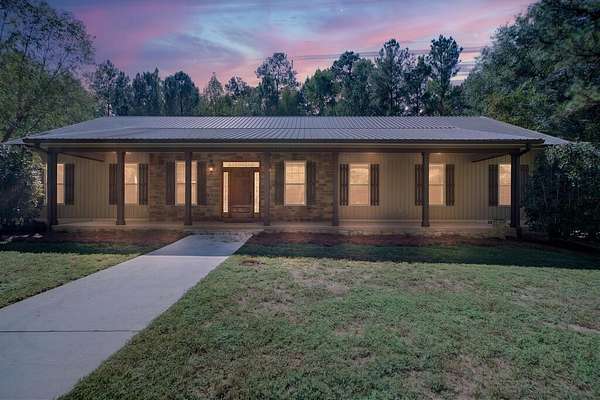 4 Acres of Land with Home for Sale in Milledgeville, Georgia