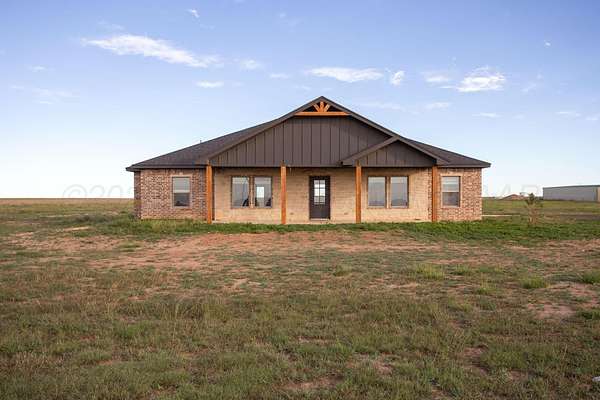 10 Acres of Land with Home for Sale in Amarillo, Texas