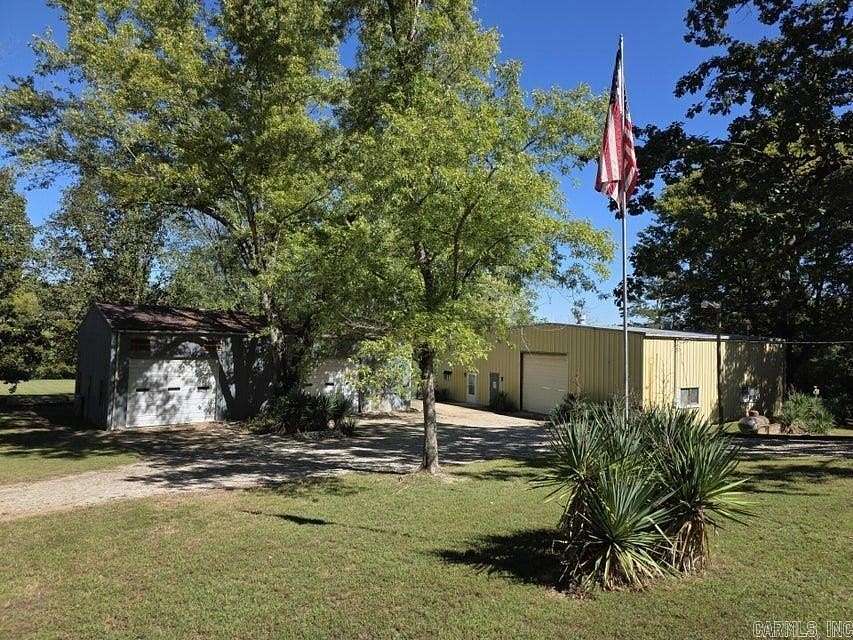 2 Acres of Land with Home for Sale in Evening Shade, Arkansas