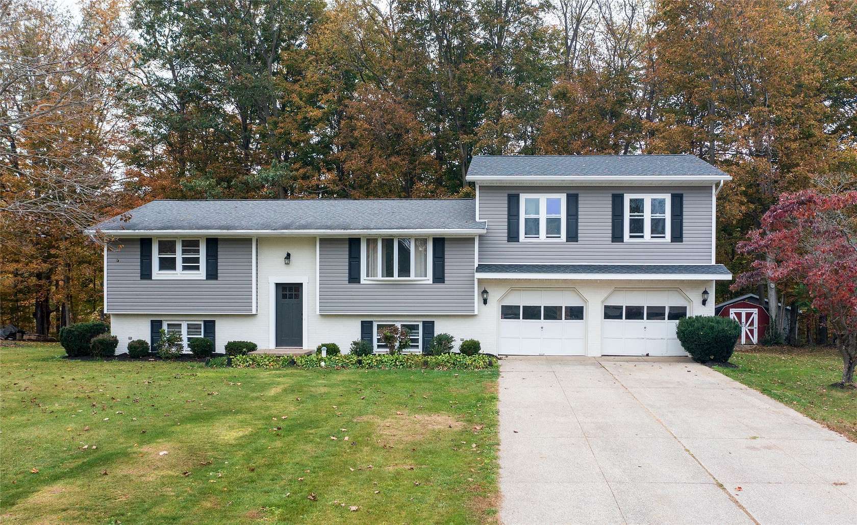 2.13 Acres of Land with Home for Sale in Erie, Pennsylvania