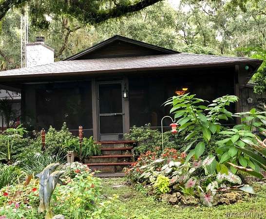 4.48 Acres of Land with Home for Sale in Crystal River, Florida