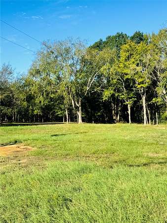 7.55 Acres of Land with Home for Sale in Athens, Texas