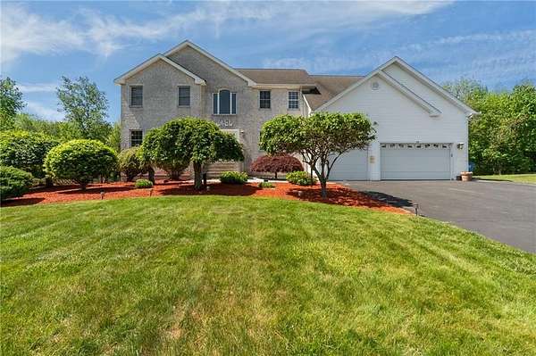 2.29 Acres of Land with Home for Sale in Lincoln, Rhode Island