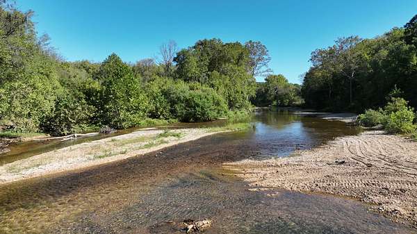 4.1 Acres of Agricultural Land for Sale in Dora, Missouri