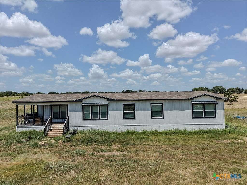 15 Acres of Land with Home for Sale in Gatesville, Texas