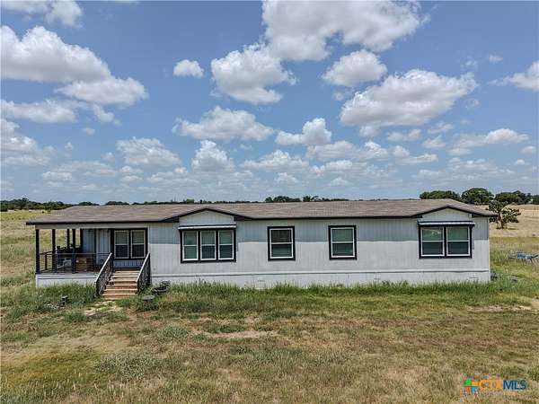 15 Acres of Land with Home for Sale in Gatesville, Texas