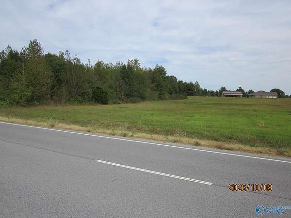 5 Acres of Land for Auction in Athens, Alabama