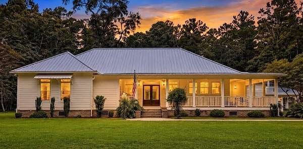 4 Acres of Land with Home for Sale in Summerville, South Carolina