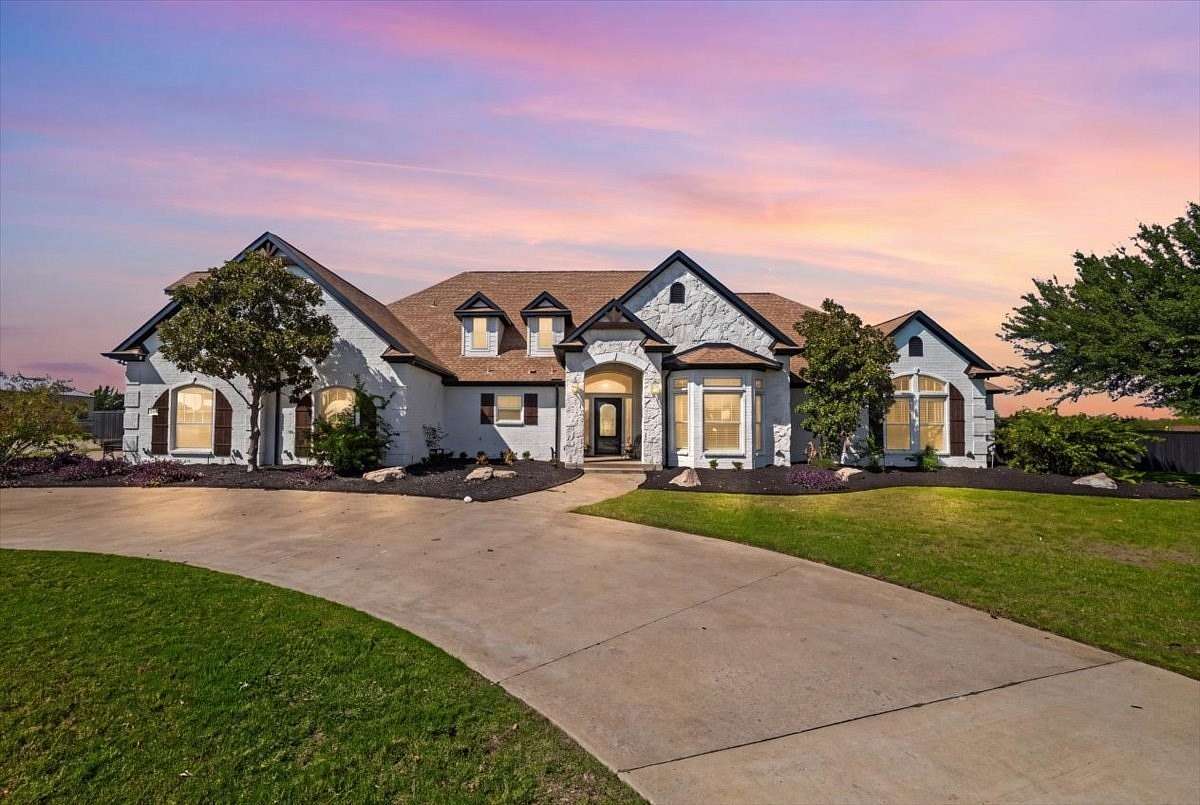 3.48 Acres of Land with Home for Sale in Midlothian, Texas