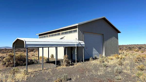 40 Acres of Agricultural Land for Sale in Christmas Valley, Oregon
