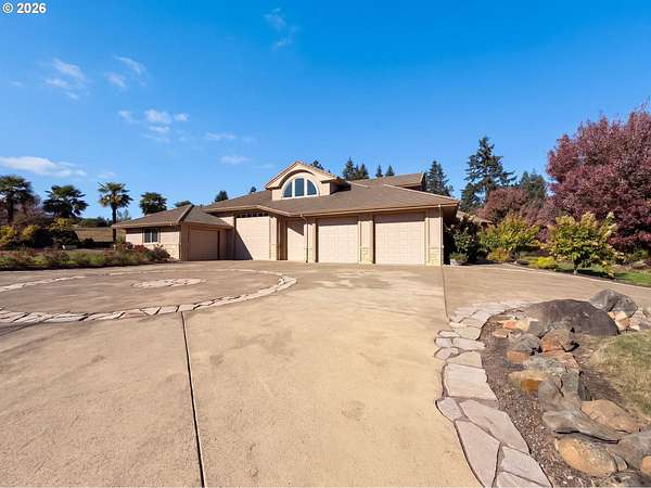 2 Acres of Land with Home for Sale in Oregon City, Oregon