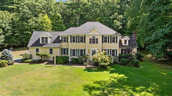 3 Acres of Land with Home for Sale in Boxborough Town, Massachusetts