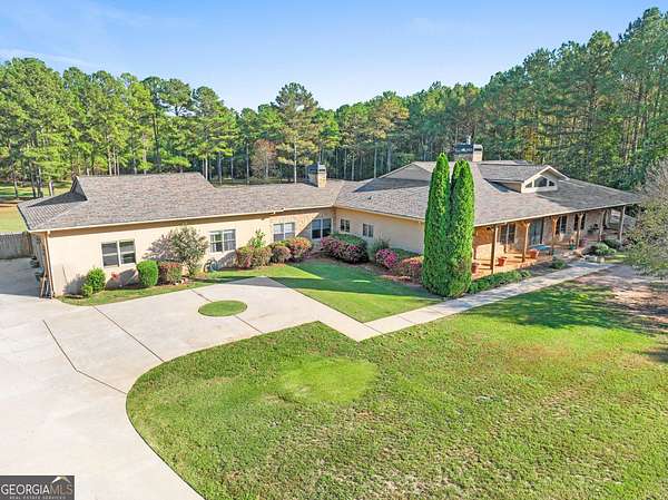 9.9 Acres of Land with Home for Sale in Fayetteville, Georgia