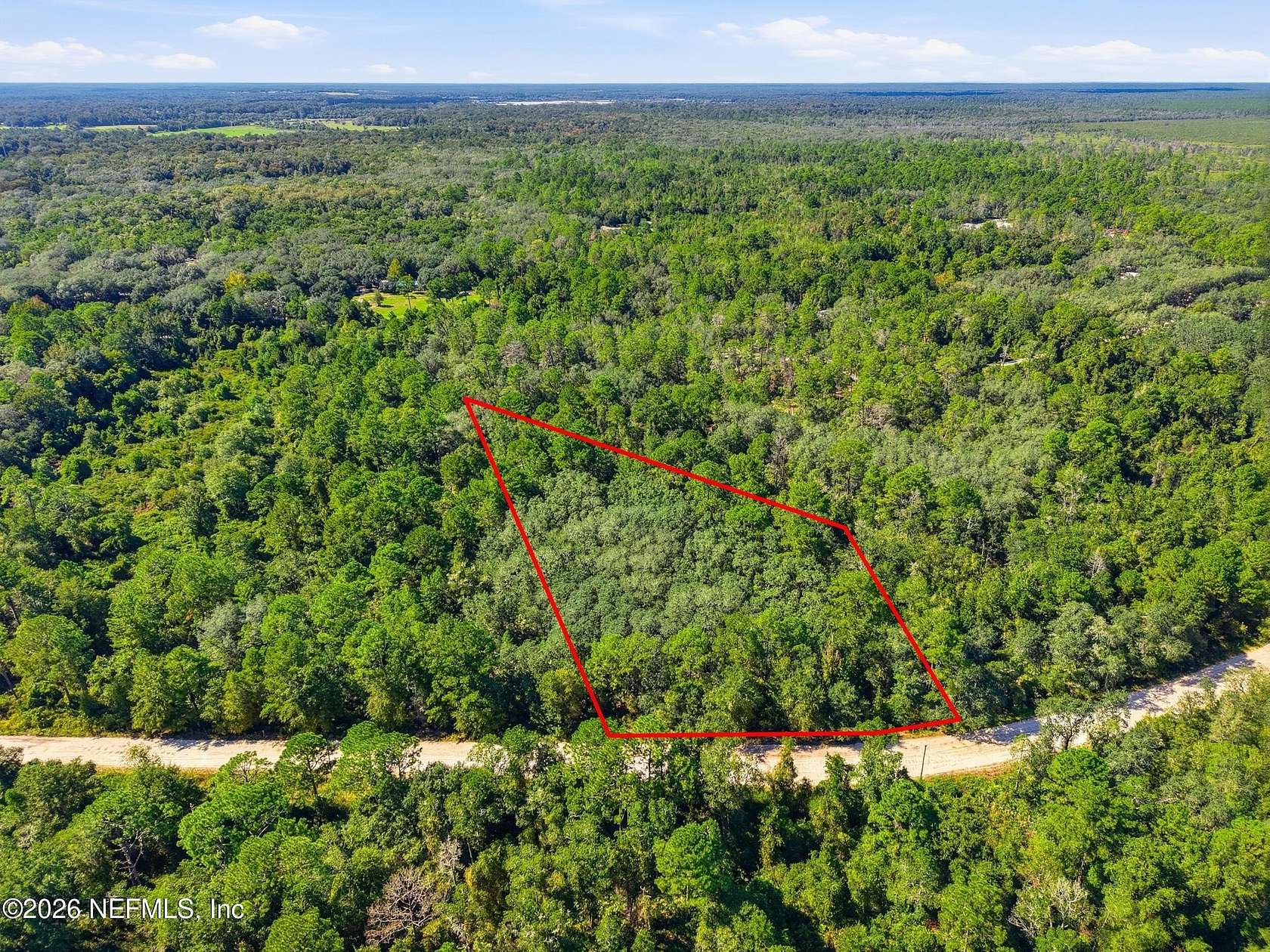 2 Acres of Land for Sale in Florahome, Florida
