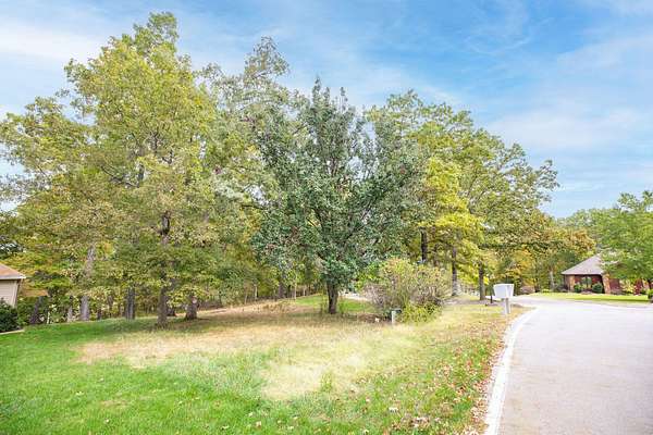 1.13 Acres of Residential Land for Sale in Lampe, Missouri