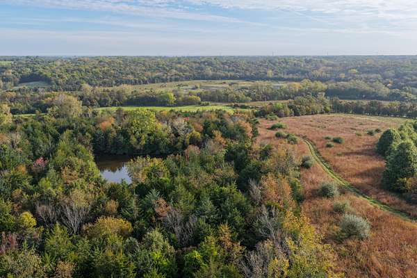 84 Acres of Land for Sale in Drakesville, Iowa