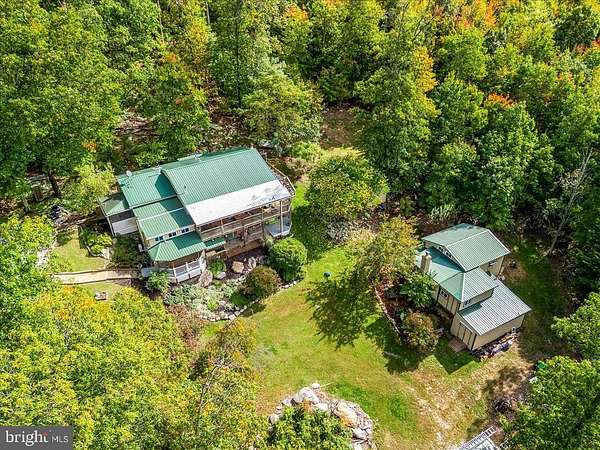 18 Acres of Recreational Land with Home for Sale in Knoxville, Maryland