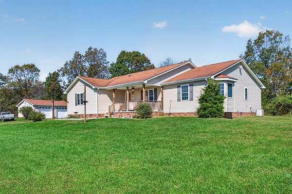 4.58 Acres of Land with Home for Sale in Draper, Virginia
