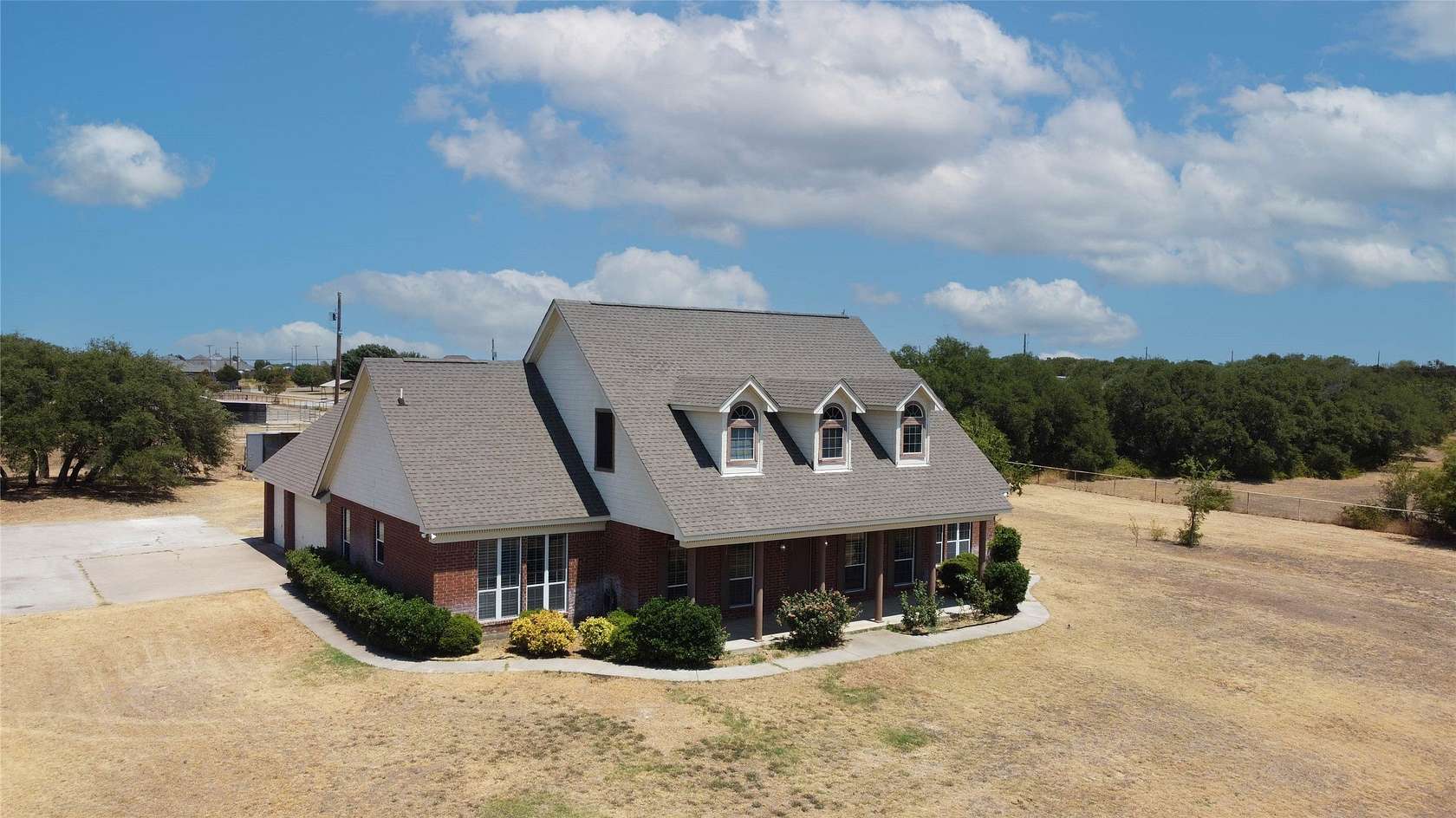 3.5 Acres of Mixed-Use Land for Sale in Weatherford, Texas