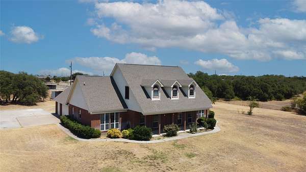 3.5 Acres of Mixed-Use Land for Sale in Weatherford, Texas