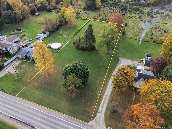 1 Acre of Residential Land for Sale in Gaines Township, Michigan