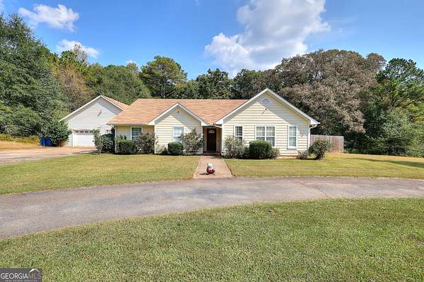2.5 Acres of Land with Home for Sale in Bethlehem, Georgia