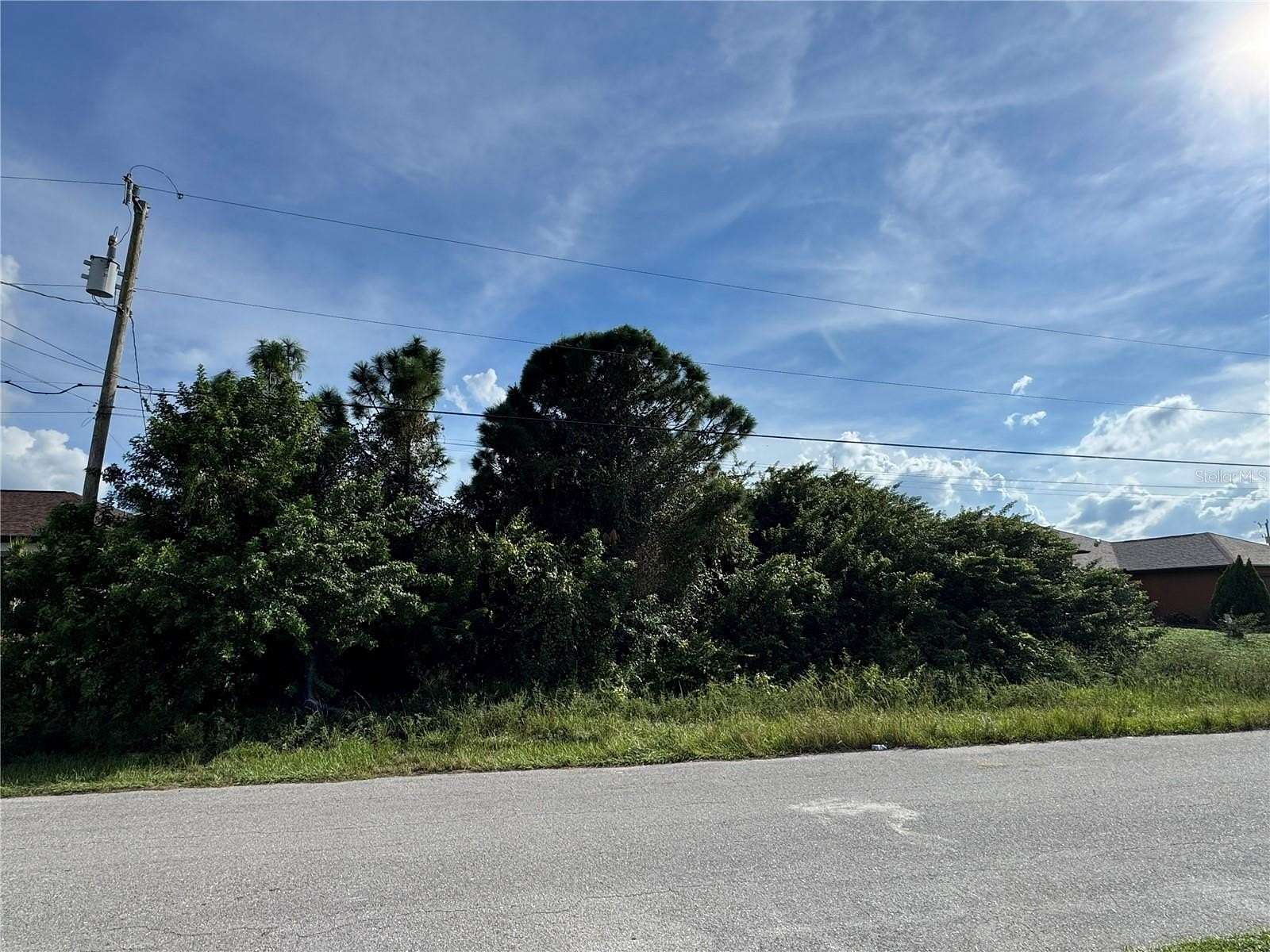 0.25 Acres of Residential Land for Sale in Lehigh Acres, Florida