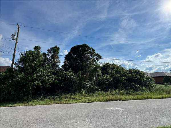 0.25 Acres of Residential Land for Sale in Lehigh Acres, Florida