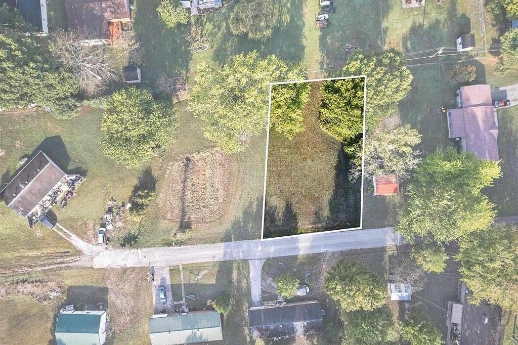 0.34 Acres of Residential Land for Sale in Beaver Dam, Kentucky