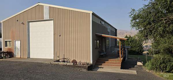 16.8 Acres of Improved Mixed-Use Land for Sale in Clarkston, Washington