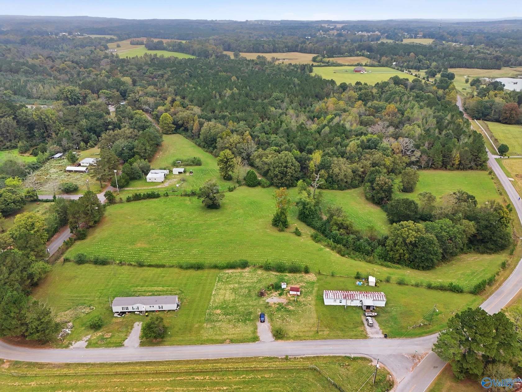 12 Acres of Land for Sale in Hartselle, Alabama