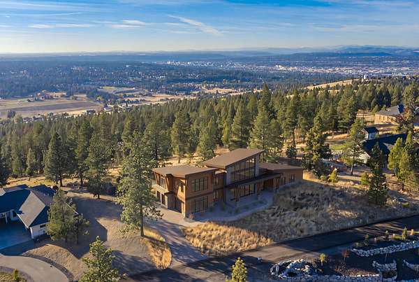 2 Acres of Residential Land for Sale in Spokane, Washington