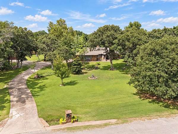 1.66 Acres of Land with Home for Sale in Jones, Oklahoma