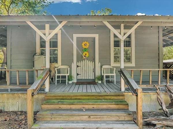 1 Acre of Land with Home for Sale in Broaddus, Texas