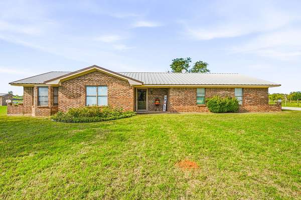 51.7 Acres of Agricultural Land with Home for Sale in Stephenville, Texas