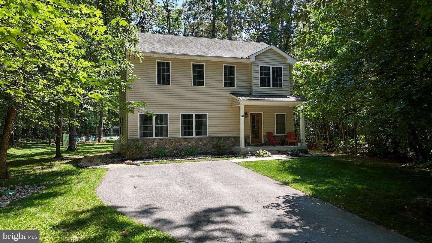 2 Acres of Land with Home for Sale in Pasadena, Maryland