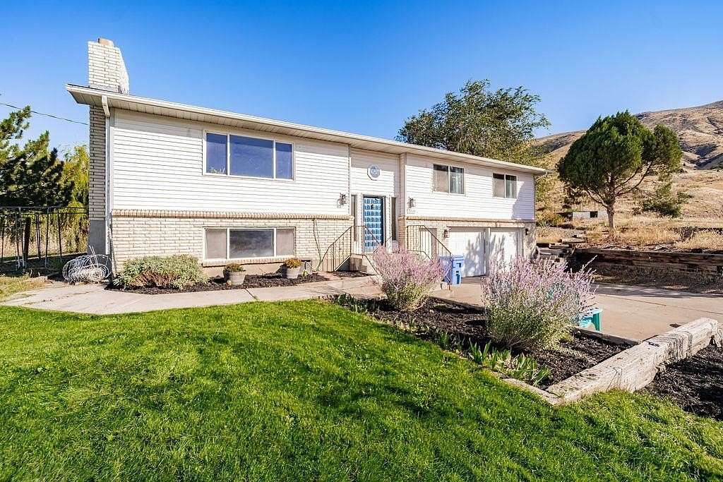 3.24 Acres of Land with Home for Sale in Pocatello, Idaho