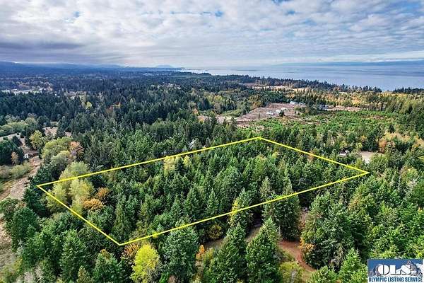 5 Acres of Residential Land for Sale in Port Angeles, Washington