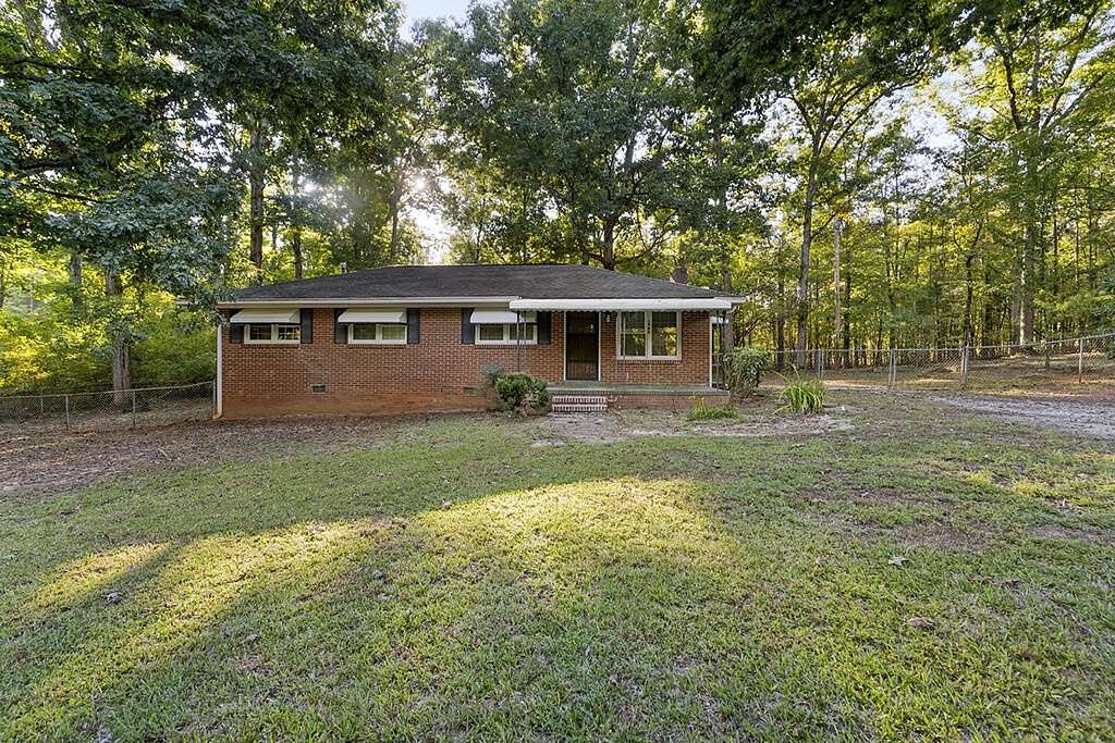 2 Acres of Land with Home for Sale in Abbeville, South Carolina