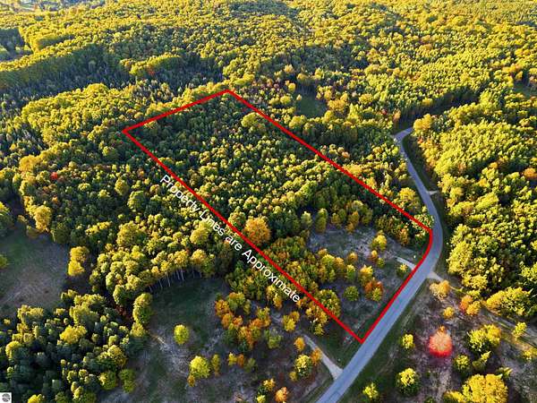 8 Acres of Residential Land for Sale in Fife Lake, Michigan