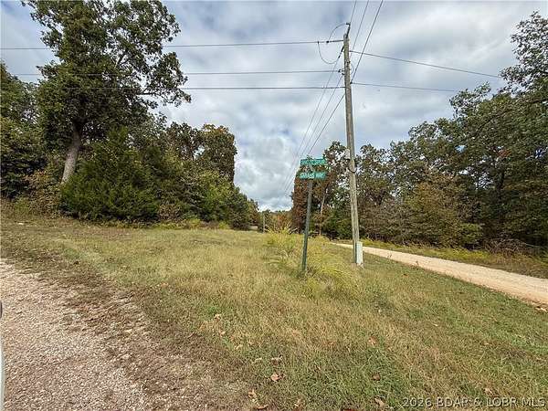 5.1 Acres of Residential Land for Sale in Stover, Missouri