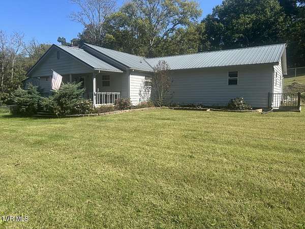 1.87 Acres of Land with Home for Sale in Morristown, Tennessee