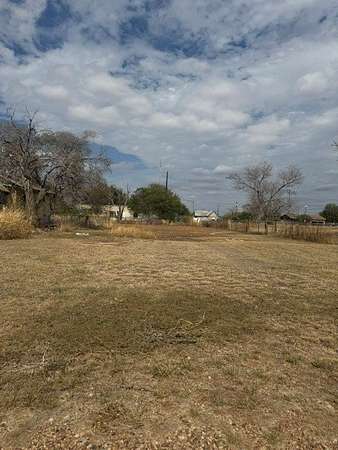 0.16 Acres of Residential Land for Sale in Quanah, Texas