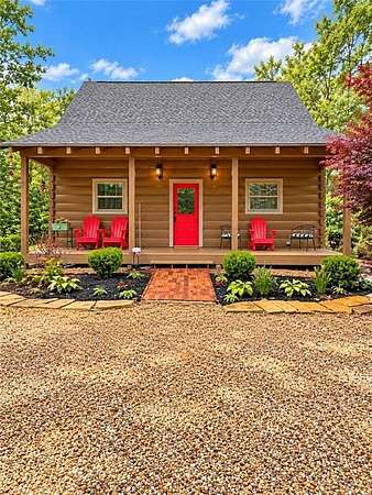 4.3 Acres of Land with Home for Sale in Cave Spring, Georgia