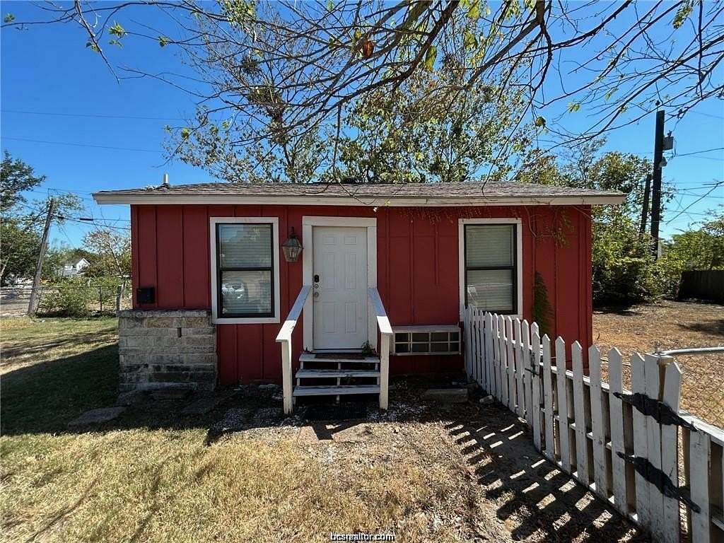 1.58 Acres of Improved Mixed-Use Land for Lease in College Station, Texas