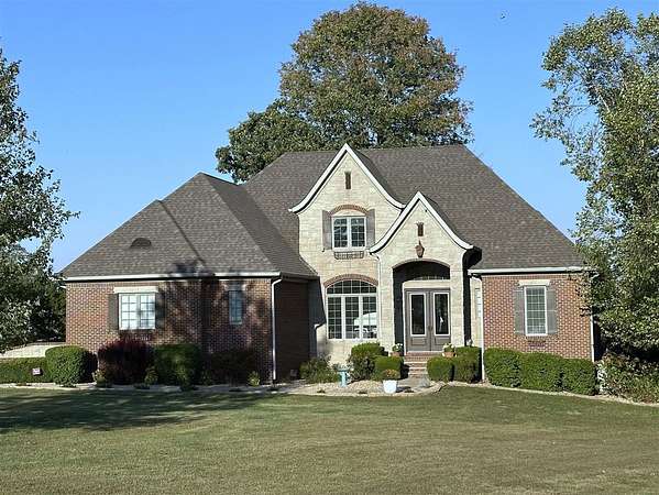 4.67 Acres of Land with Home for Sale in Alvaton, Kentucky