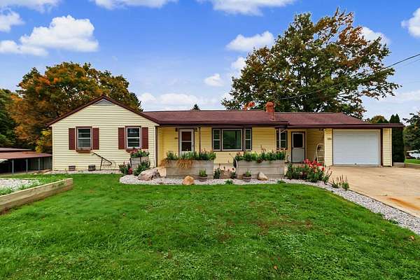 2 Acres of Land with Home for Sale in Mansfield, Ohio